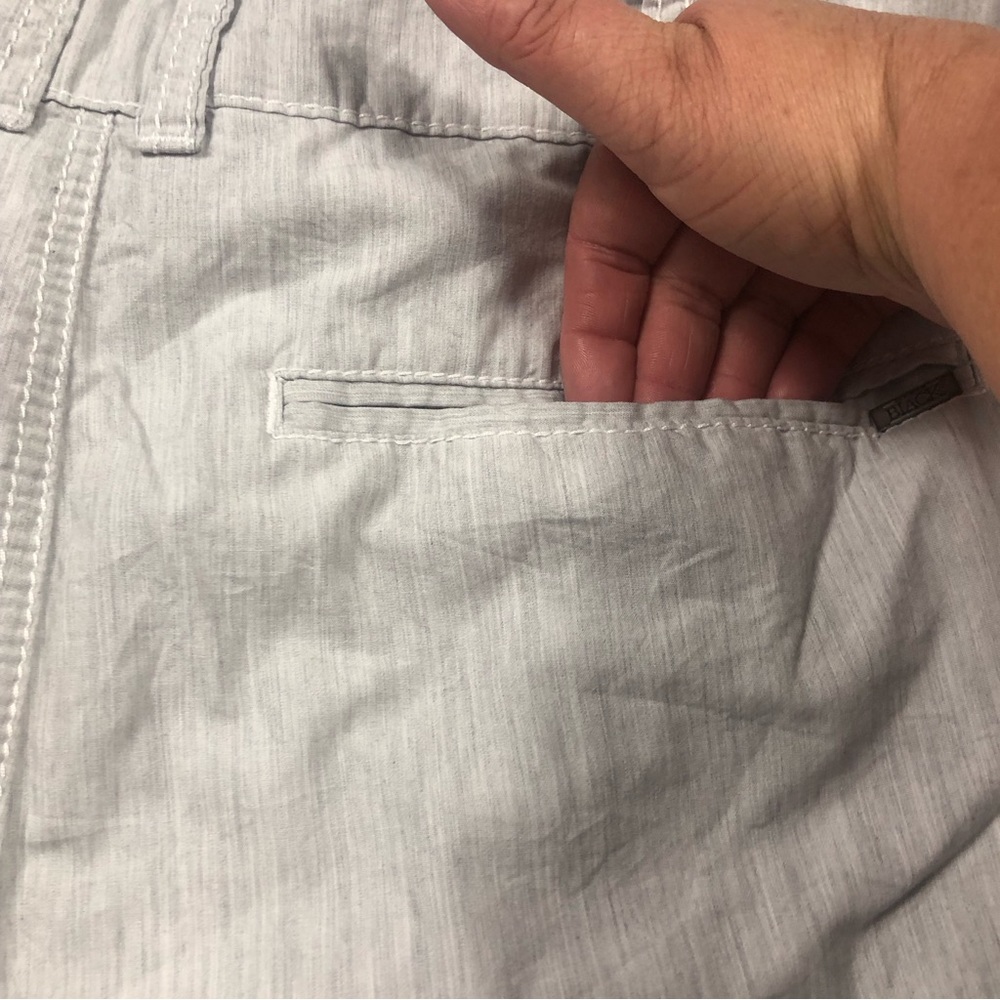 Buckle Black Tailored Gray Shorts size 32 - Picture 3 of 12